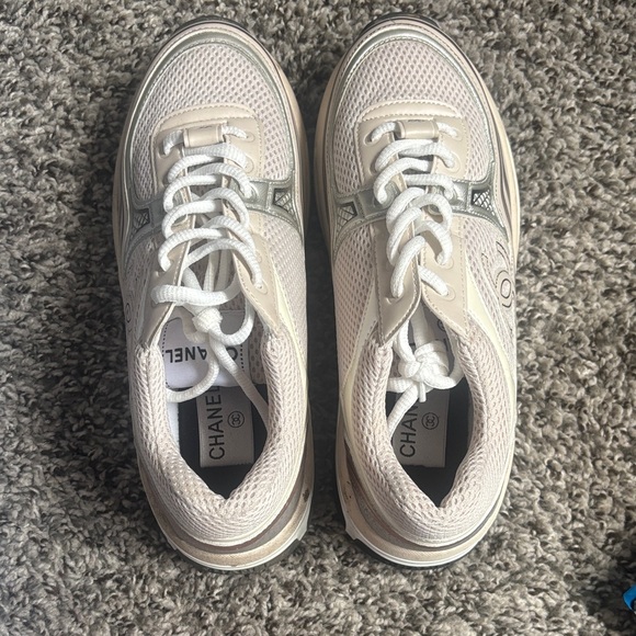 CHANEL Cream and Gray Lace-Up Sneakers - Picture 1 of 3